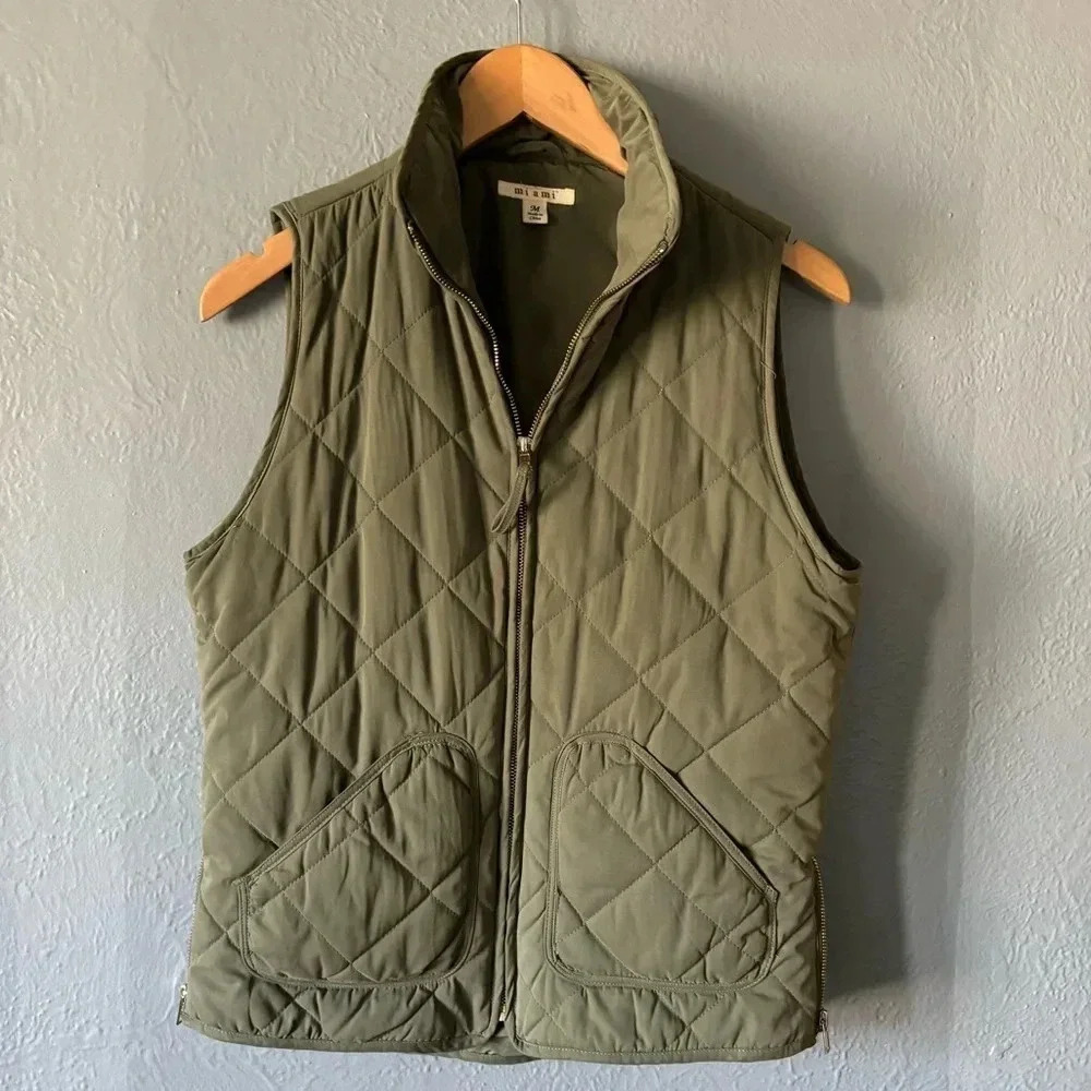 Mi Ami | quilted | zipper | olive green | vest | medium